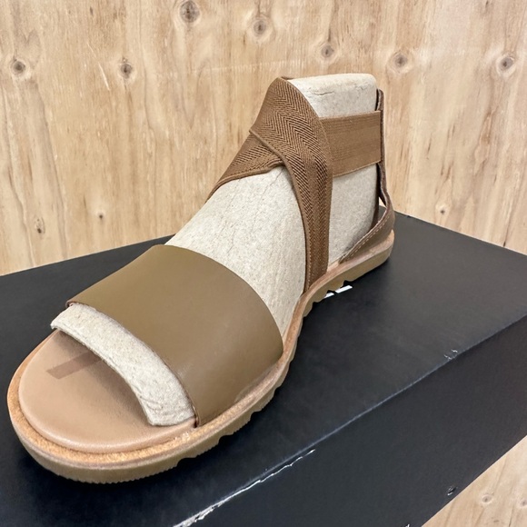 Ella Sorel sandal - Picture 1 of 4